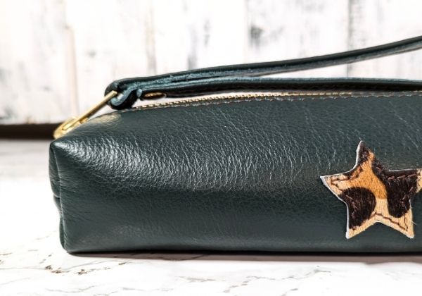 FREE Gift Leather Zipped Case - First 5 people to book our Festive Offer on the In Person Course