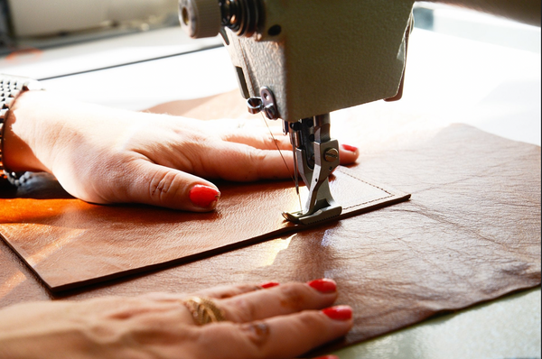 1 Day In Person Handbag Making Course (Beginners to Advanced) - 16 diferent styles - £199
